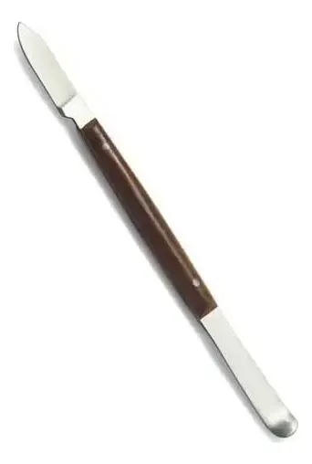 Espatula cera 13cm Mango madera Belkys